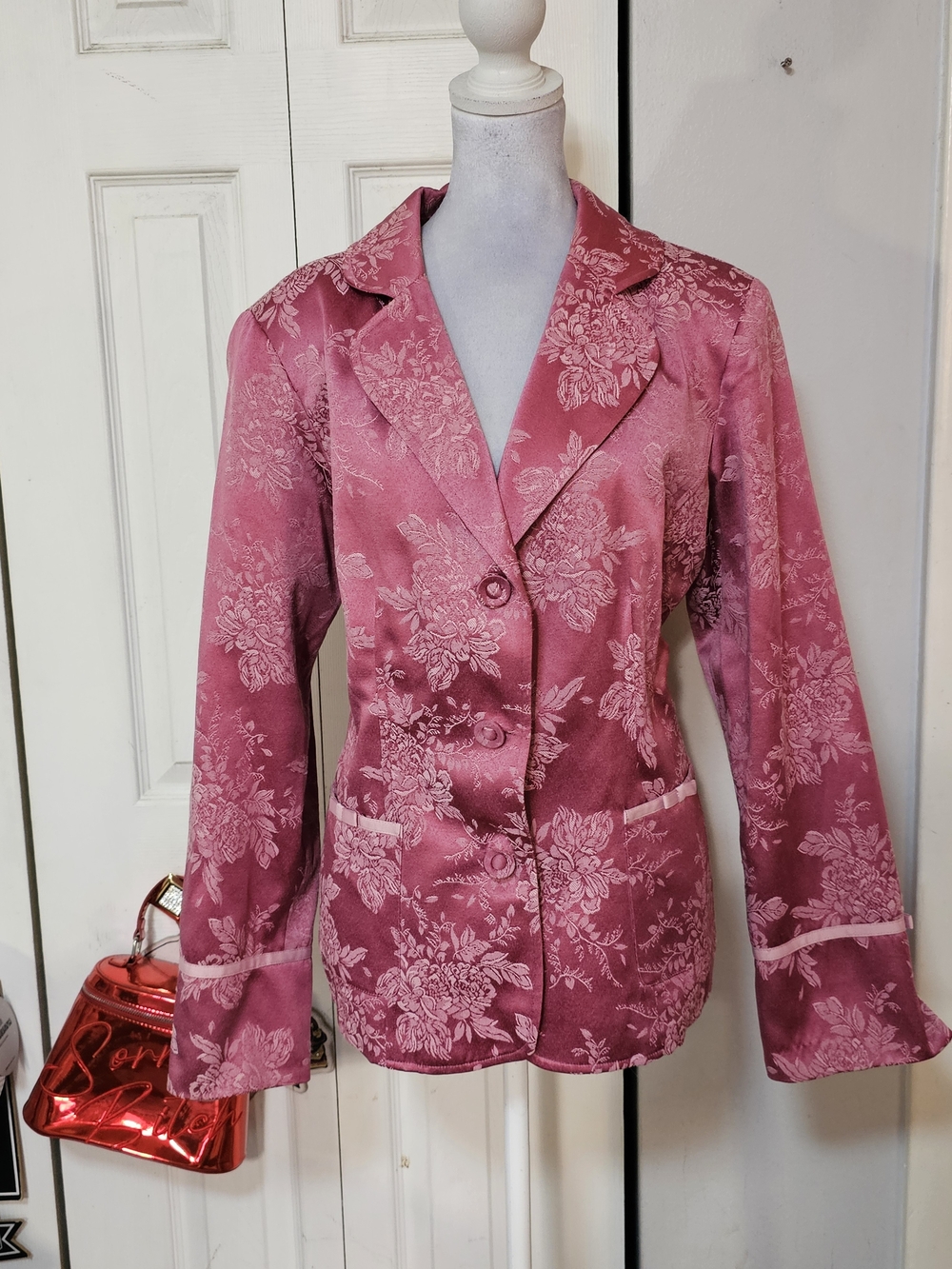 Susan Graver Pink Floral Satin Blazer